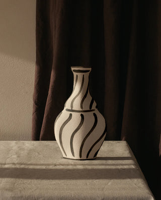 Keramikvase „Morandi Vase“ Schwarz