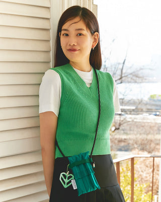 Knit Pleated Phone Bag made from Recycled Ocean Plastic - Green